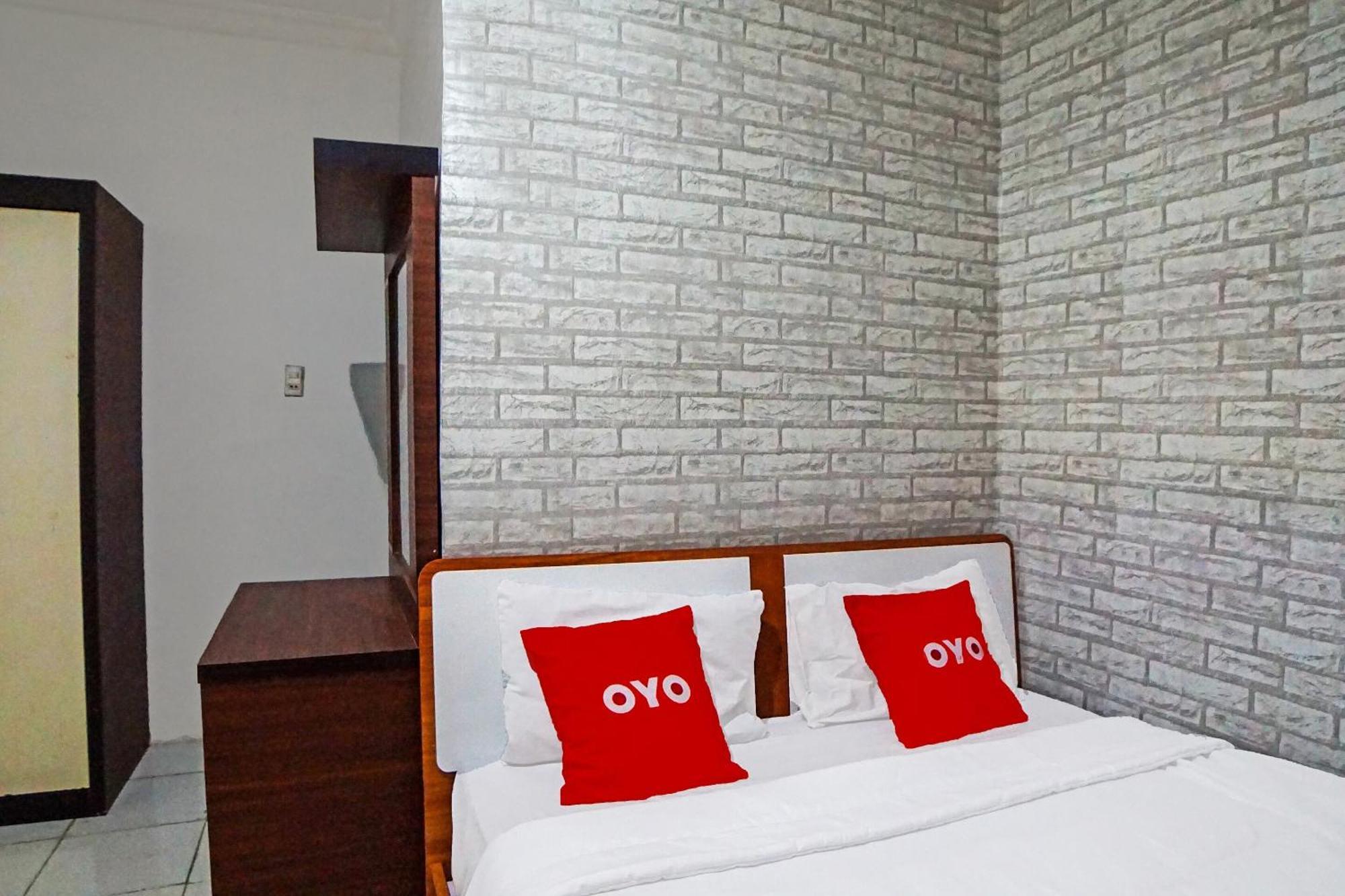 Oyo 91418 Kantil Homestay Syariah Sunggal Exteriér fotografie